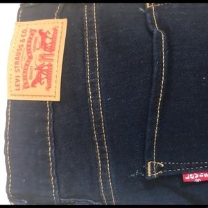 Levis high rise skinny jeans